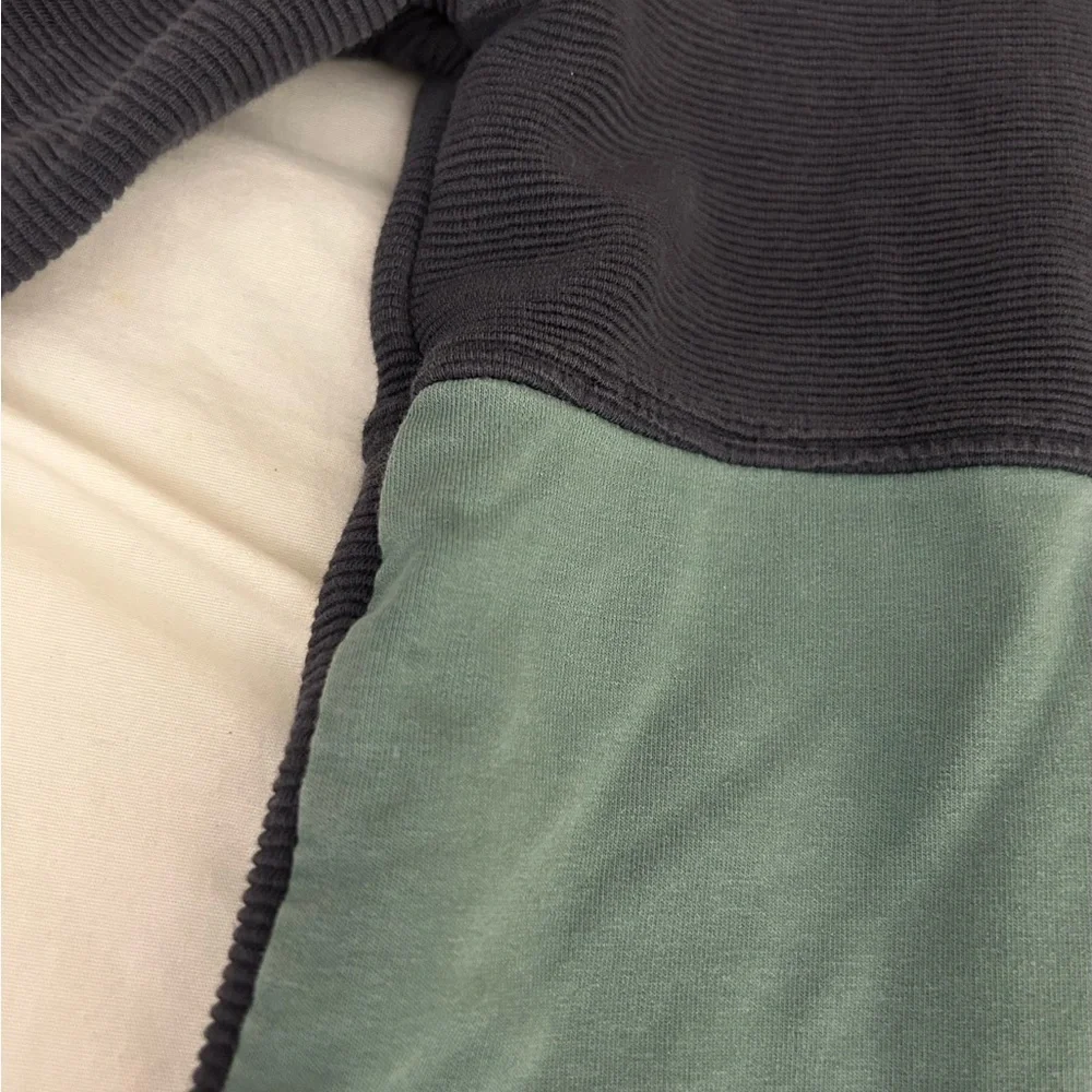Tommy Bahama bundle listings
